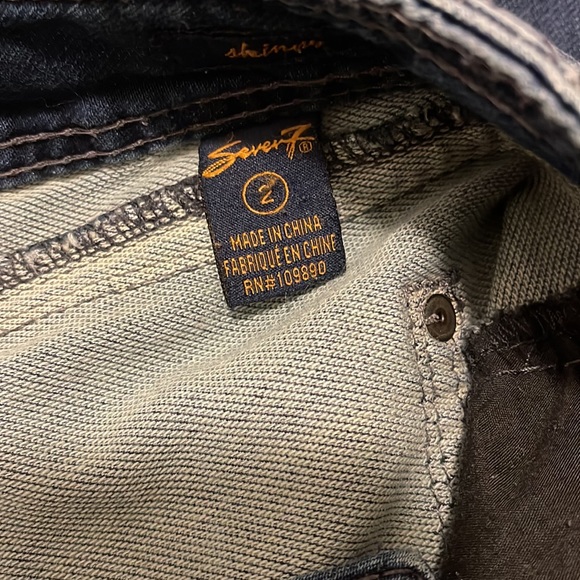 Seven7 Jeans - Picture 2 of 3